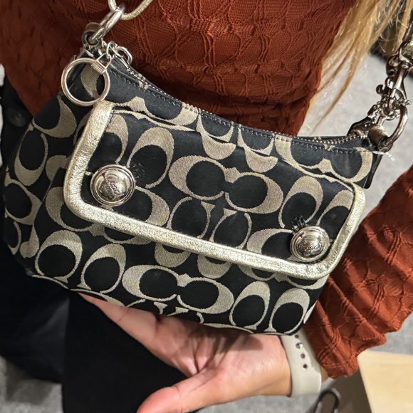 Coach Poppy Signature Pleated Crossbody Bag in Black/Grey Metallic Silver - Picture 9 of 11